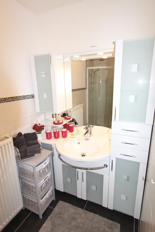 Oldsaxo Premium Apartment Ypres Room photo